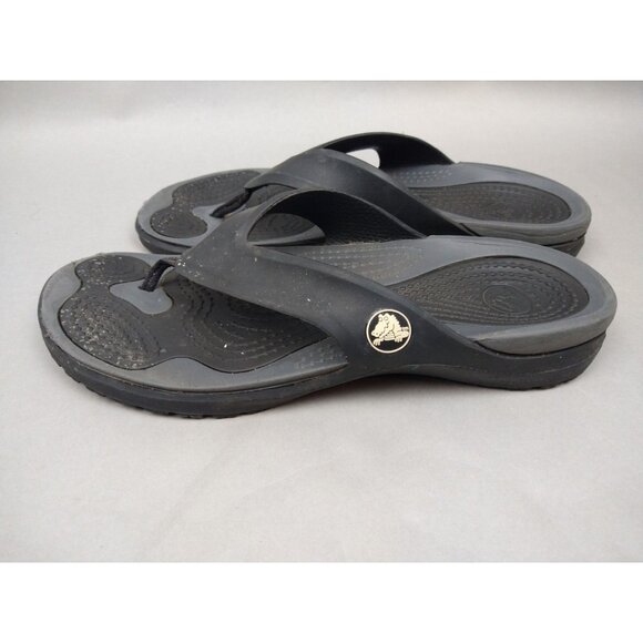 Crocs Mens 10 Black and Gray Flip Flops Women's Size 12 - Picture 3 of 13